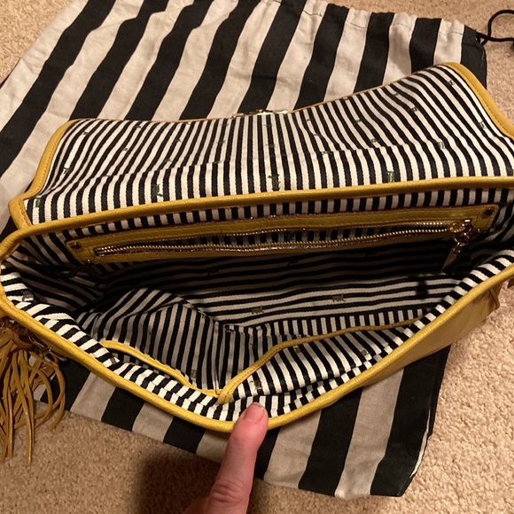 NWOT L.A.M.B. Mustard leather side purse in og bag. - Picture 10 of 15